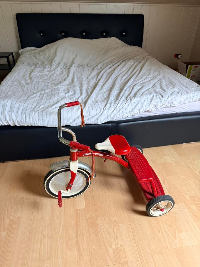 Oud fietsje rood, Fietsen en Brommers, Fietsen | Driewielers, Ophalen, Gebruikt