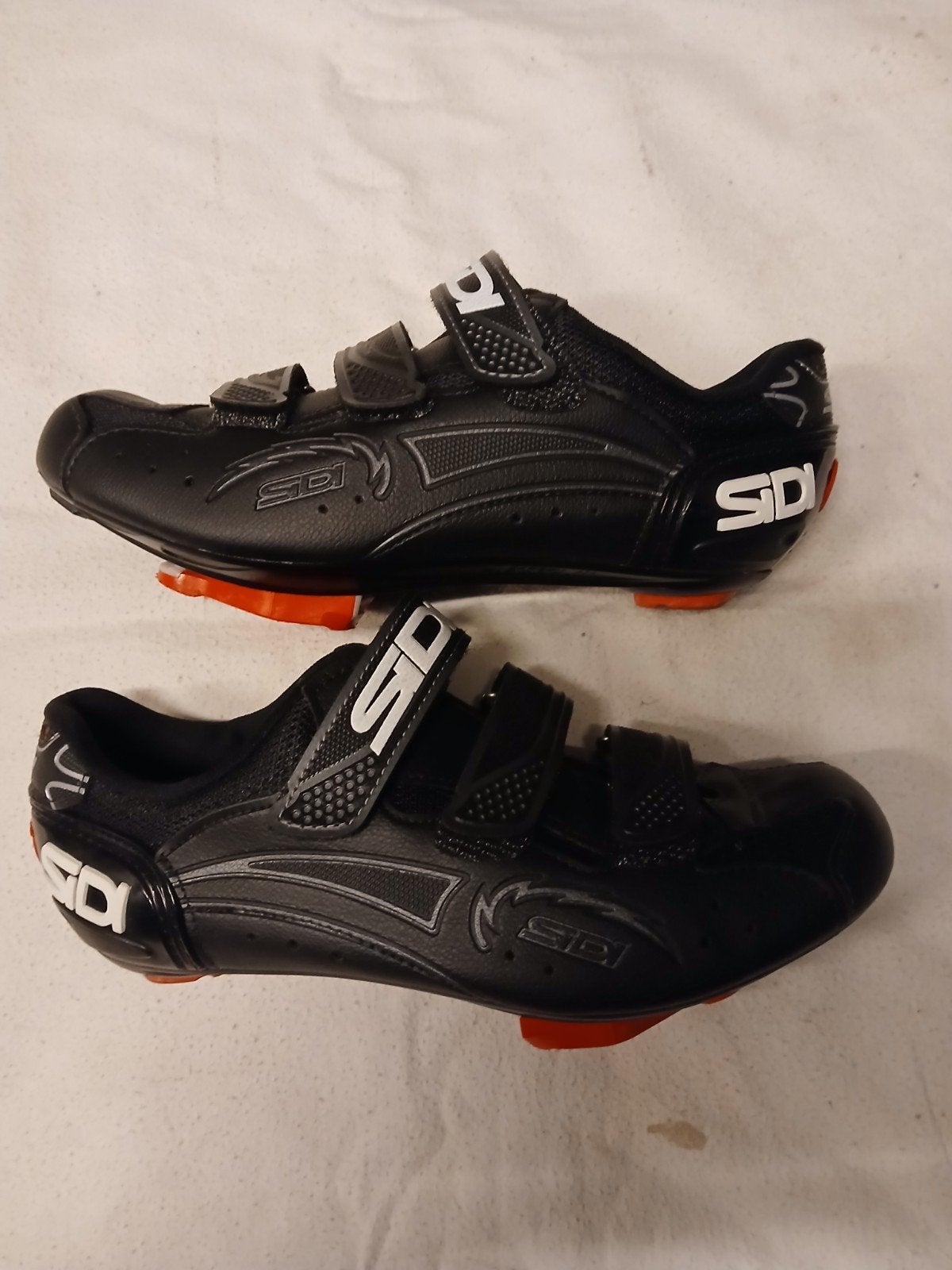 Chaussures de vélo Sidi Carbon Millenium 3, Enlèvement ou Envoi, Comme neuf, Chaussures, Sidi