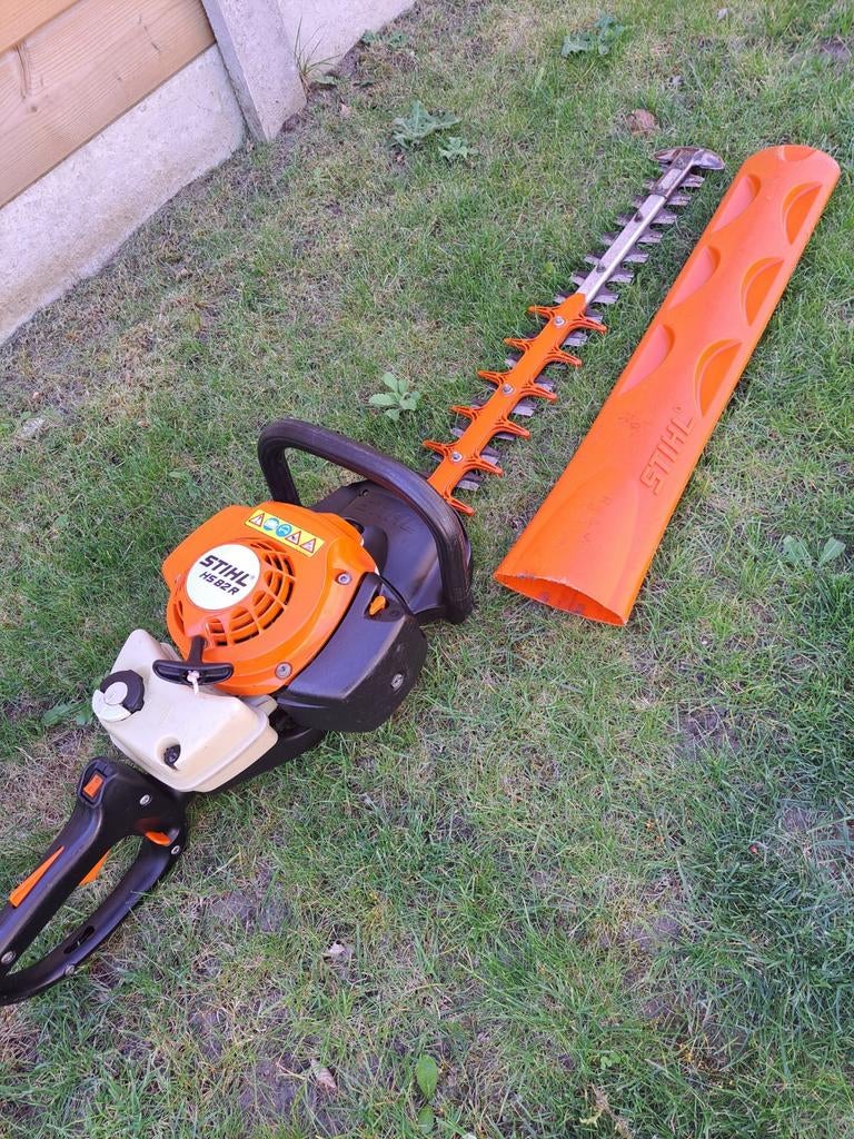 Taille-haie à essence Stihl HS81R en bon état, Jardin & Terrasse, Enlèvement, Comme neuf, Essence, Viking / Stihl