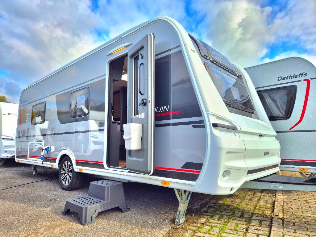 Dethleffs Beduin Scandinavia 550 BET, Caravans en Kamperen, Rondzit, 2 aparte bedden, Bedrijf, Tot en met 4