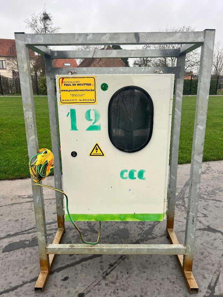 mobiele elektriciteitskast / werfkast – 3x400V + N & 230V, Doe-het-zelf en Bouw, Elektriciteit en Kabels, Ophalen, Gebruikt, Overige typen