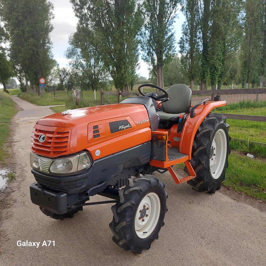 Minitractor kubota 28pk 4x4 servostuur  TOPPER!, Ophalen