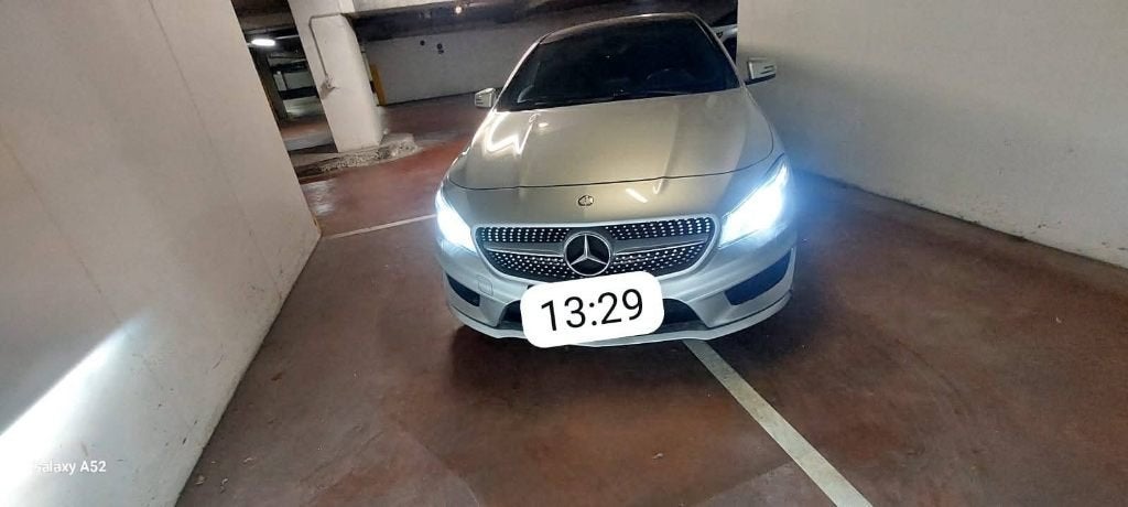 Mercedes CLA 200 CDI AMG — Option complète—2015 — 238 000 km, Autos, 100 kW, Achat, Entreprise, Noir