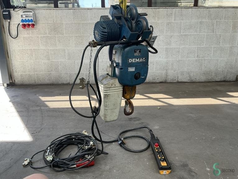 Takel Demag 2000kg 1990