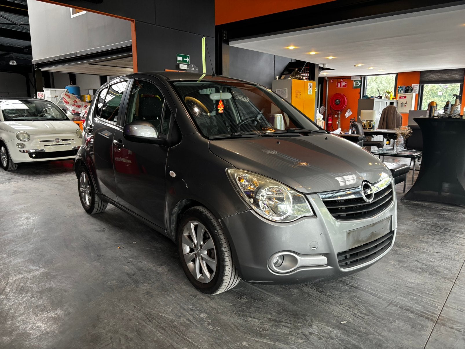 Opel agila 1.2i ecoFLEX/12 mois de garantie, Autos, Opel, 1242 cm³, Achat, Entreprise, Boîte manuelle