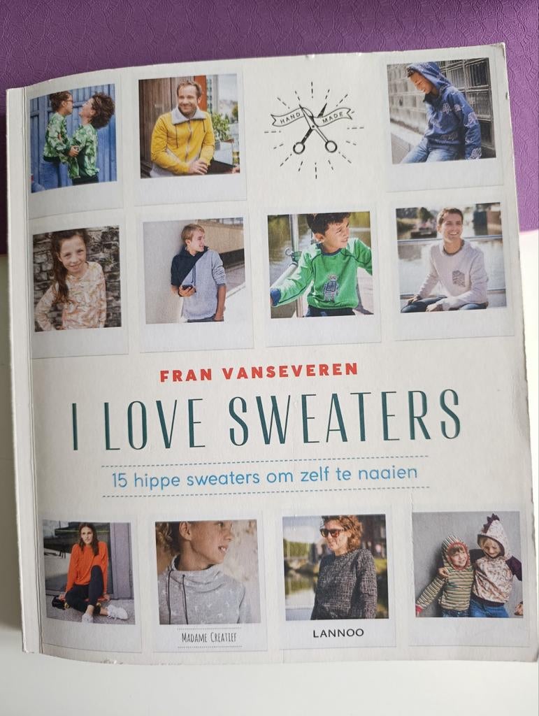 I love sweaters., Hobby en Vrije tijd, Kledingpatronen, Ophalen of Verzenden