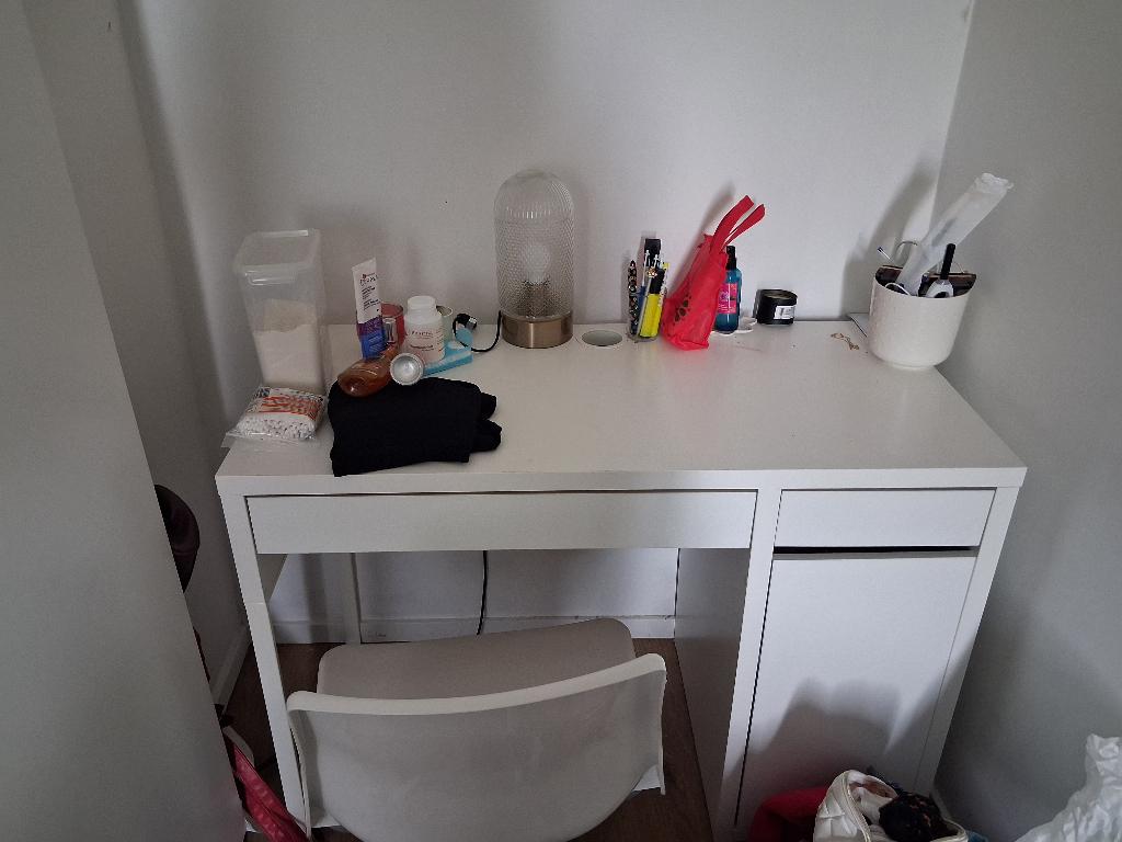bureau, Classique, Comme neuf, Avec tiroirs, IKEA