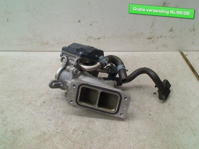 GASKLEPHUIS Golf Sportsvan (AUVS) (04L128063P|04L128063P), Auto-onderdelen, Gebruikt, Volkswagen, Volkswagen AG, Kundenbetreuung@volkswagen.de