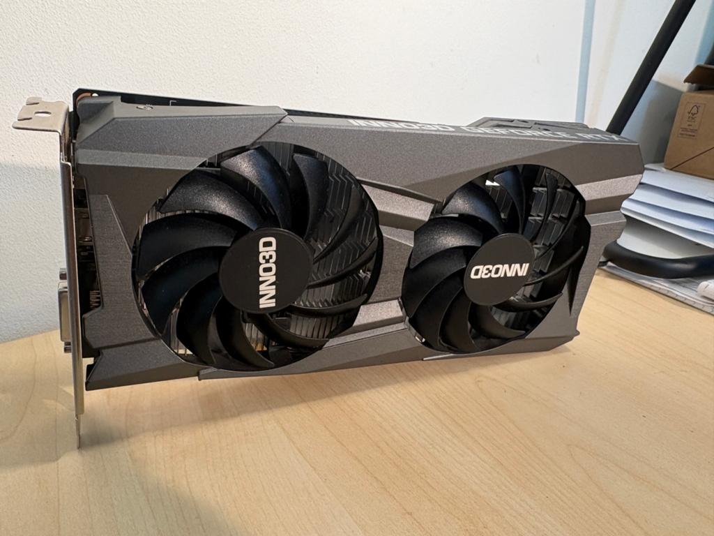 Inno3D GeForce RTX 3050 6GB Twin X2 Model 2024, Computers en Software, Videokaarten, GDDR6, Ophalen of Verzenden, Zo goed als nieuw