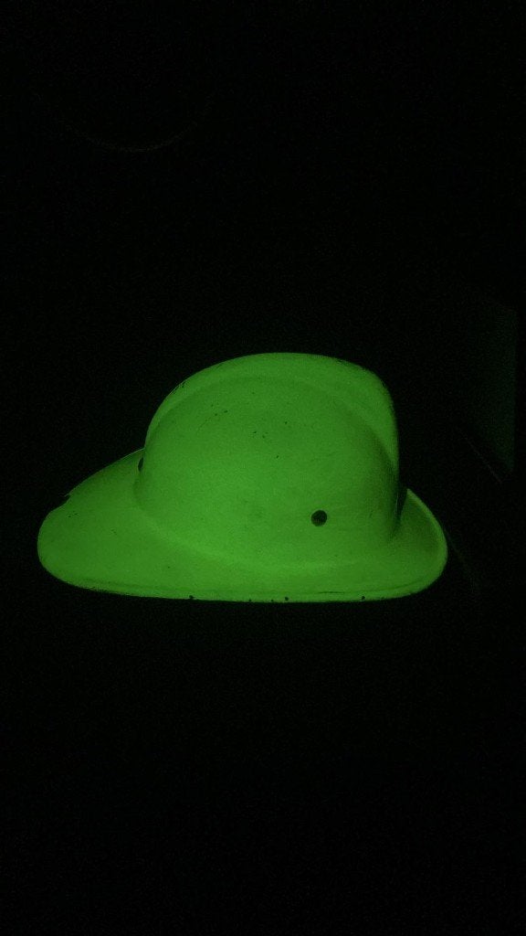 ancien casque pompier phosphorescent années 80, Collections, Envoi, Autres