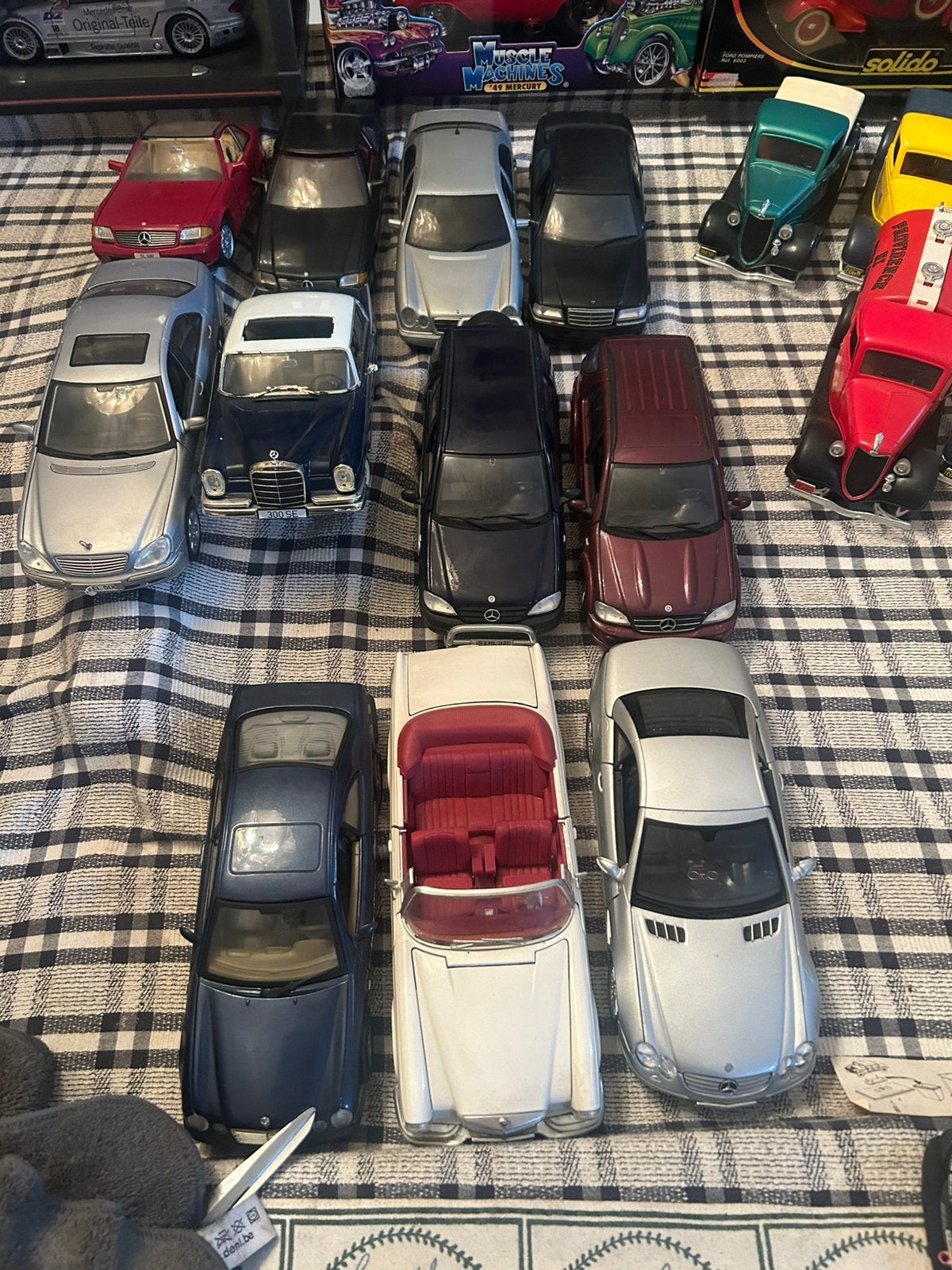 Mercedes à vendre 40 ème pièce, Enlèvement ou Envoi, Comme neuf