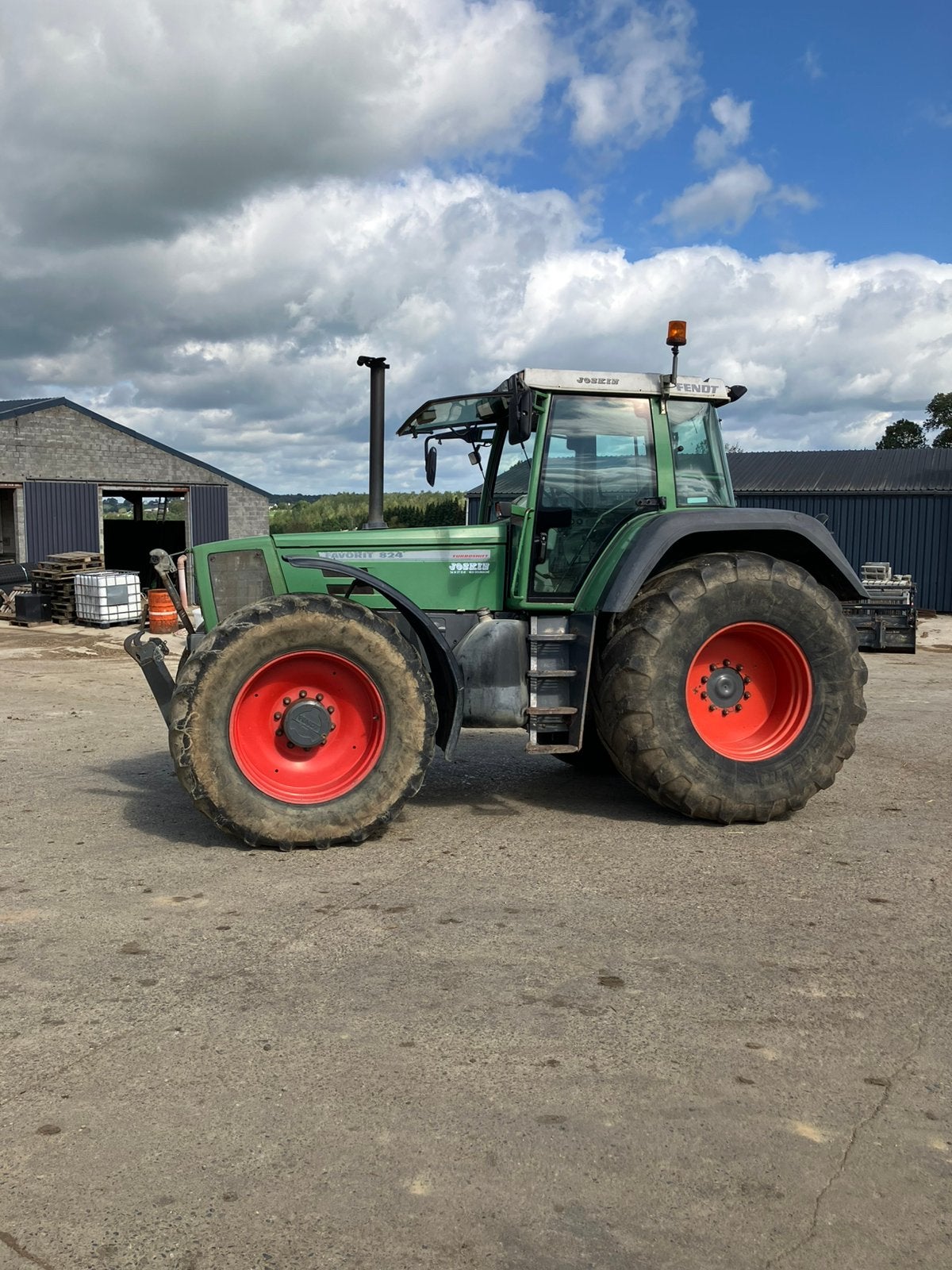 Fendt Favorite 824, Zakelijke goederen, Ophalen of Verzenden, Fendt