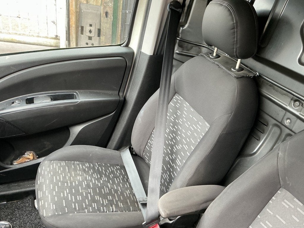 VEILIGHEIDSGORDEL RECHTS VOOR Opel Combo (|95515941|), Auto-onderdelen, Interieur en Bekleding, Gebruikt, Opel, Opel Automobile GmbH