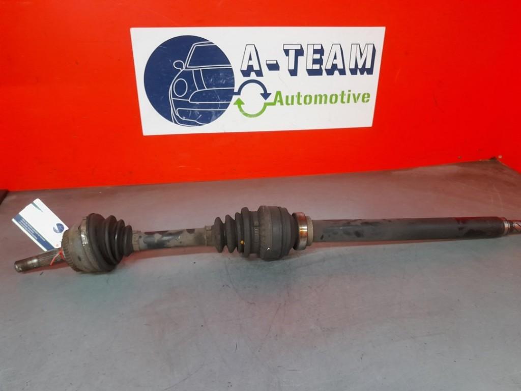 ARBRE DE TRANSMISSION AVANT DROIT ABS C70 (NK) (8111308), Utilisé, Volvo