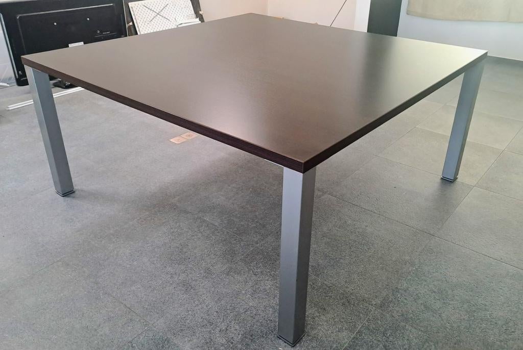 Tafel 160 x 160, Ophalen