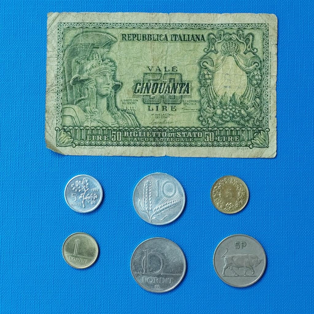 biljet 50 Lire 1945 en diverse oude munten, Postzegels en Munten, Bankbiljetten | Europa | Niet-Eurobiljetten, Ophalen, Hongarije