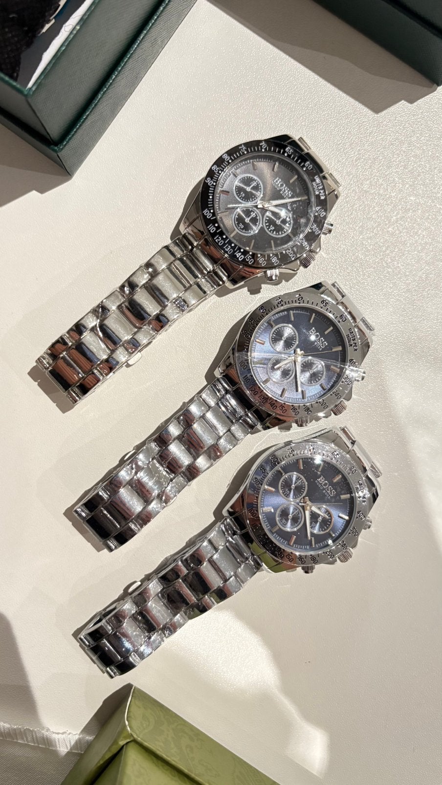 Montre de marque, Enlèvement
