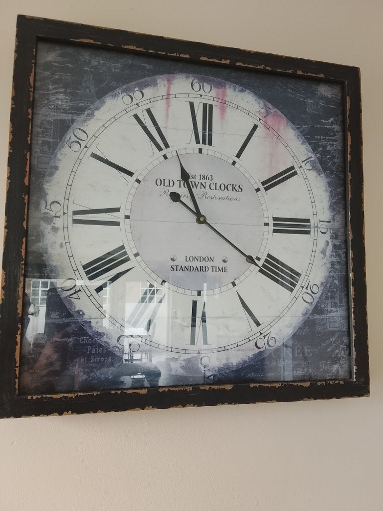 muur uurwerk, Huis en Inrichting, Woonaccessoires | Klokken, Ophalen