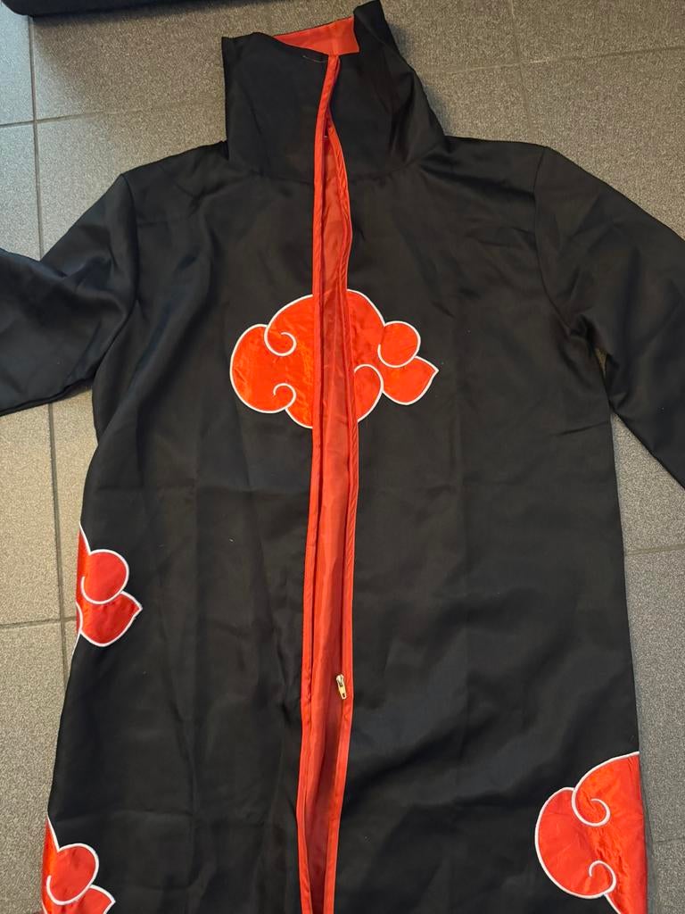 Costume, Enlèvement, Comme neuf