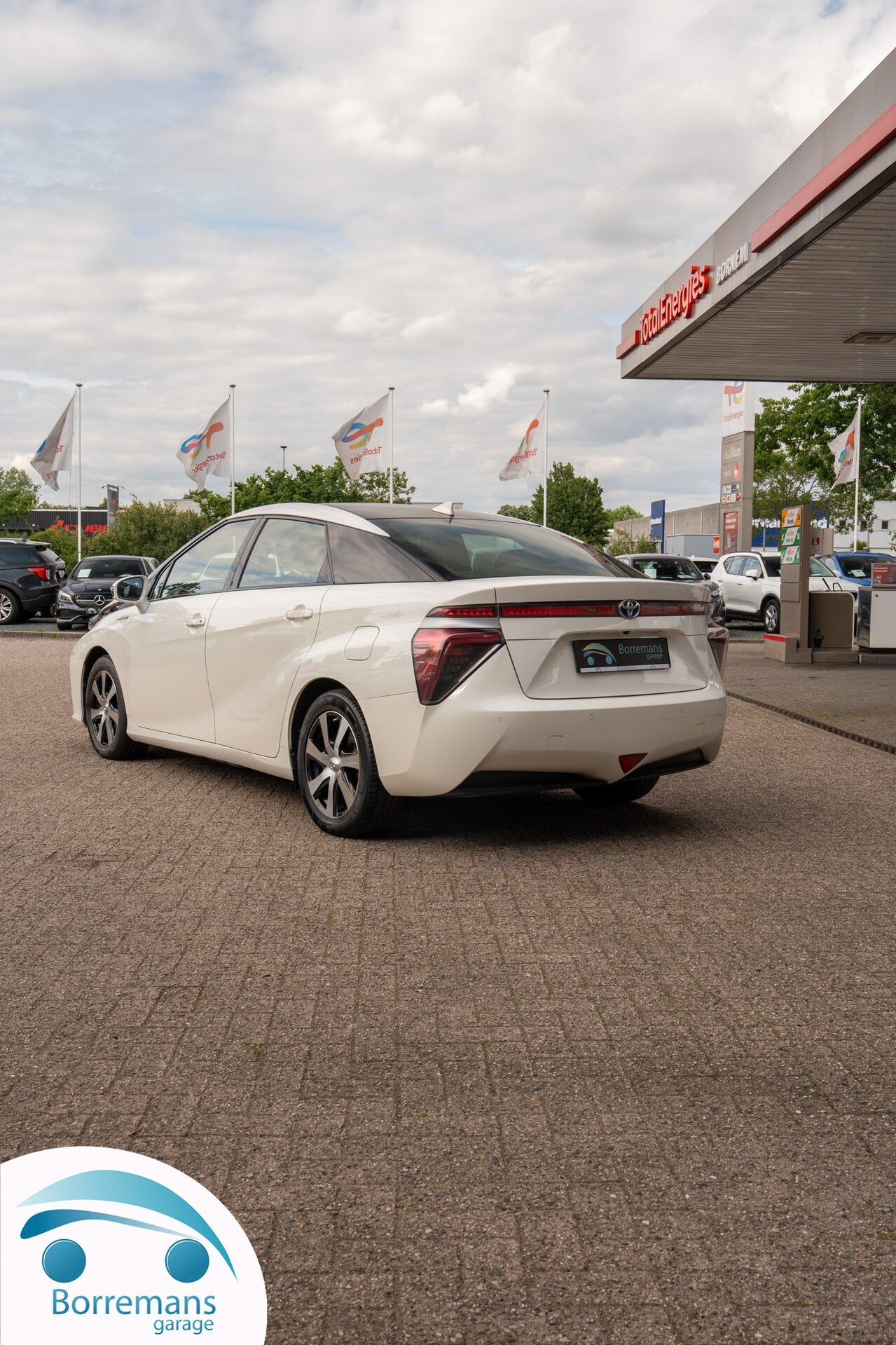 Toyota MIRAI TOYOTA MIRAI FULL OPTION, Auto's, 0 kg, Overige brandstoffen, Wit, Berline