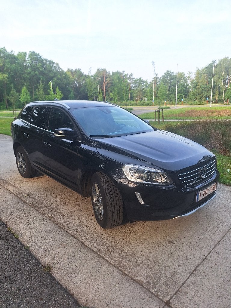 Volvo xc60 D4 automaat, motor maar 100000km BTW wagen!!!, 4 deurs, 4 cilinders, Leder, Particulier