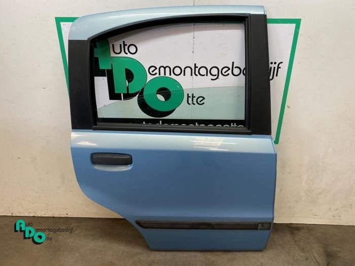 Portière 4portes arrière droite d'un Fiat Panda (Panda 03-, Autos : Pièces & Accessoires, Carrosserie & Tôlerie, -, 3 mois de garantie