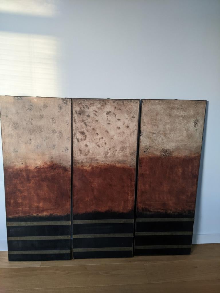 Peinture triptyque, Enlèvement