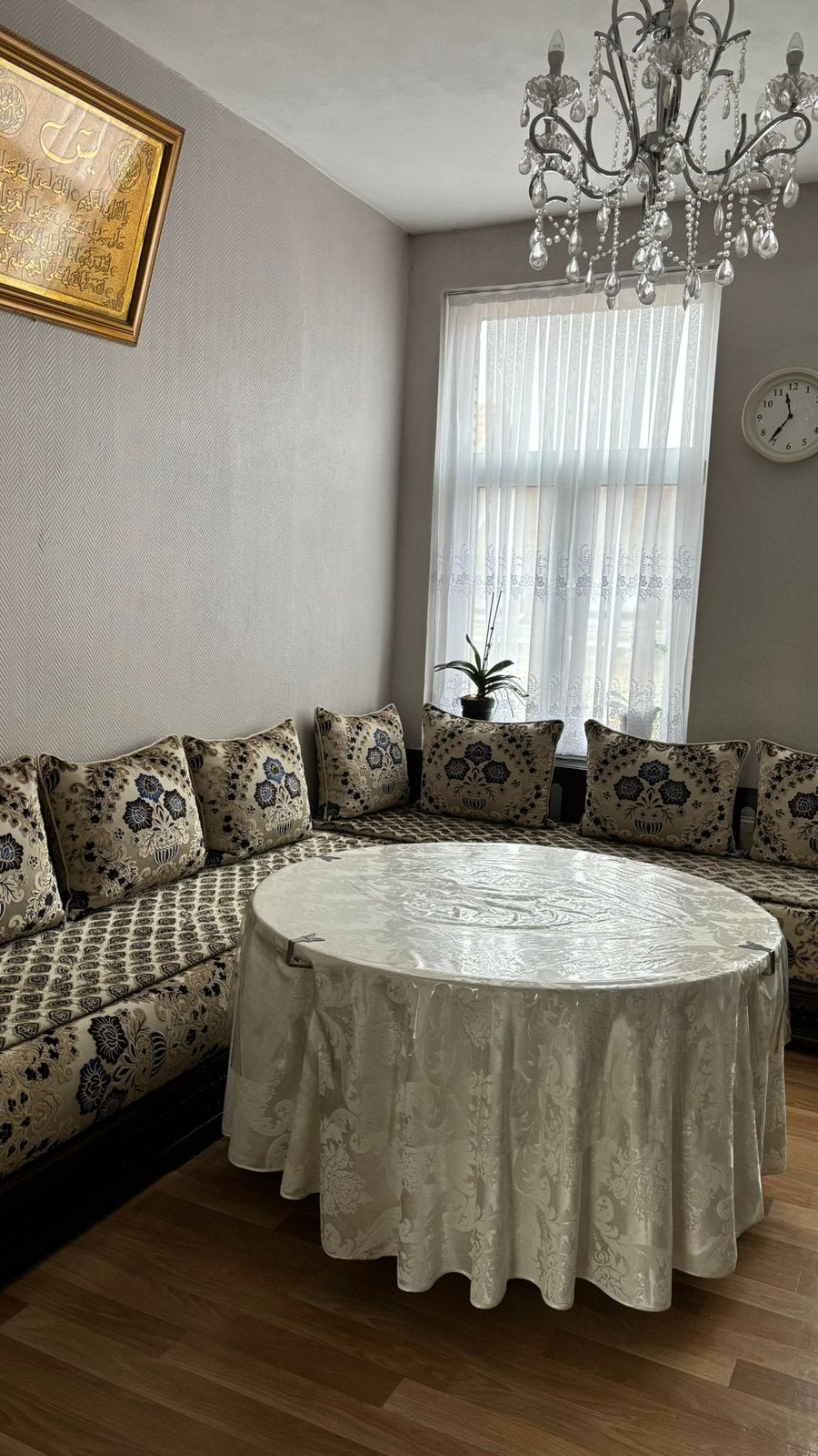 Salon marocain, Huis en Inrichting, Zetels | Complete zithoeken, Zo goed als nieuw, Hout, Ophalen