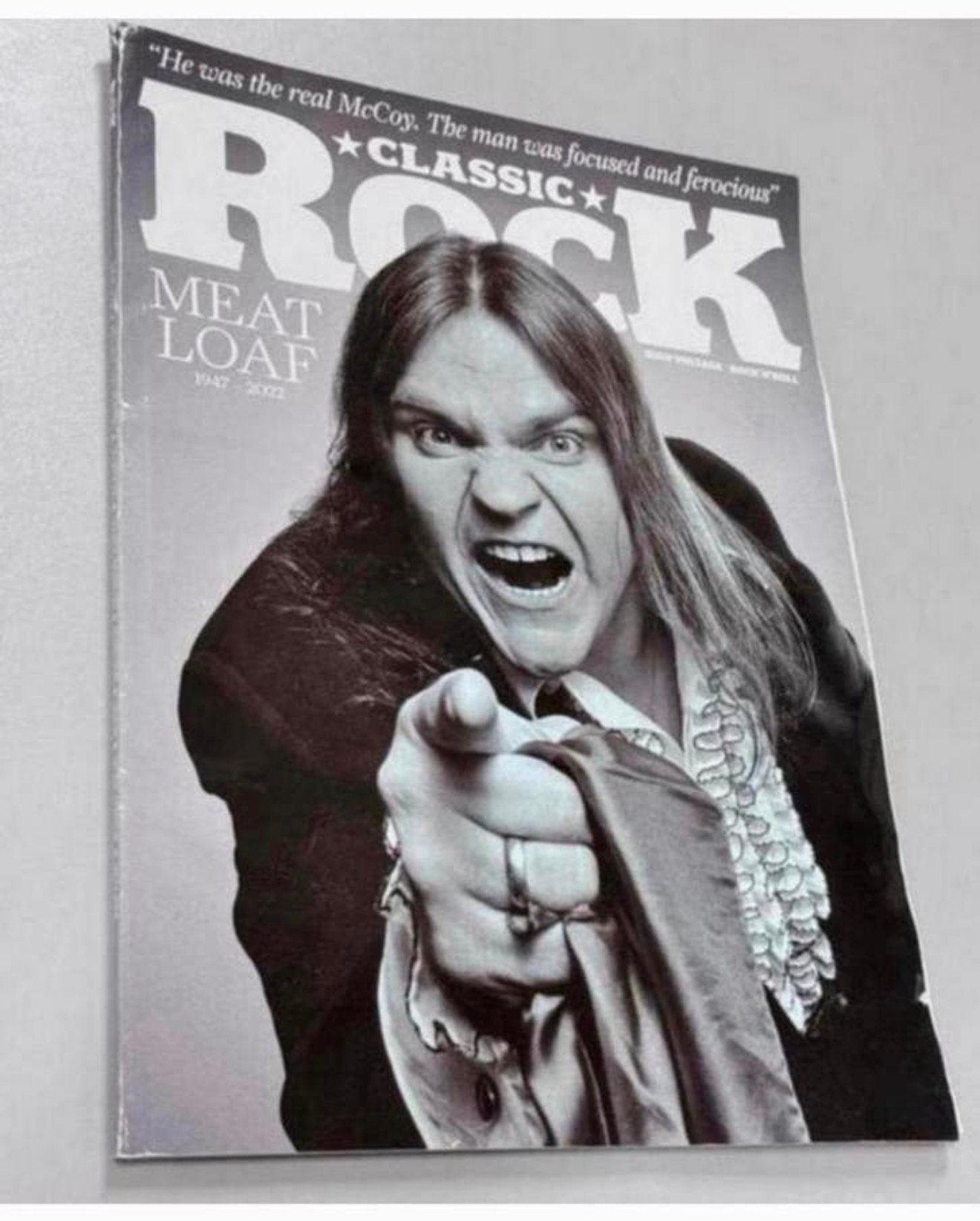 Classic Rock Magazine UK Issue 299 APRIL 2022 - MEAT LOAF, Ophalen of Verzenden, Zo goed als nieuw, Boek, Tijdschrift of Artikel