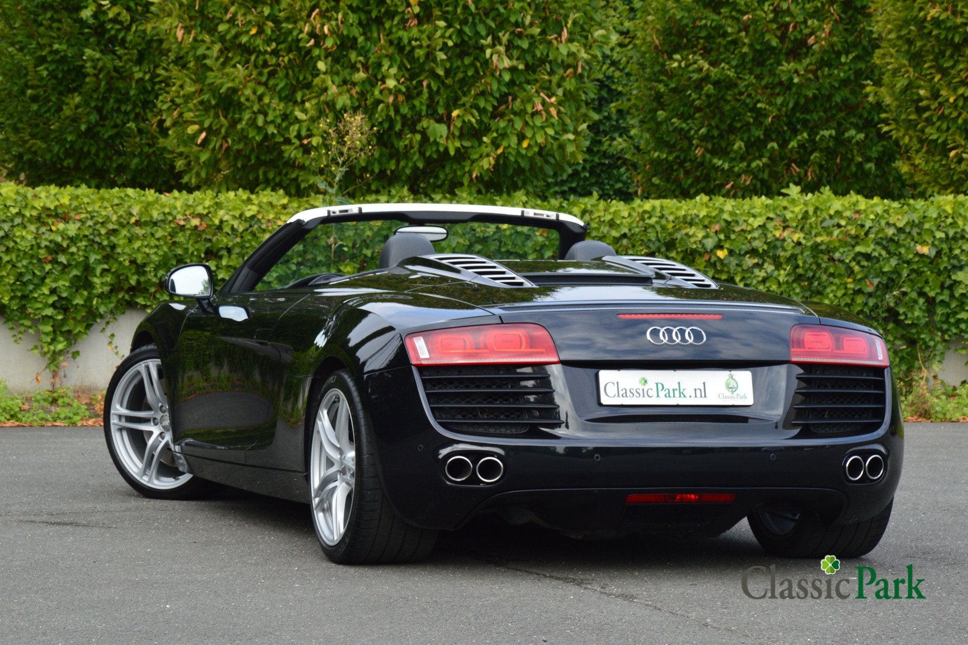 Audi R8 Spyder (automatique), Autos, Cuir, Achat, Entreprise, Noir