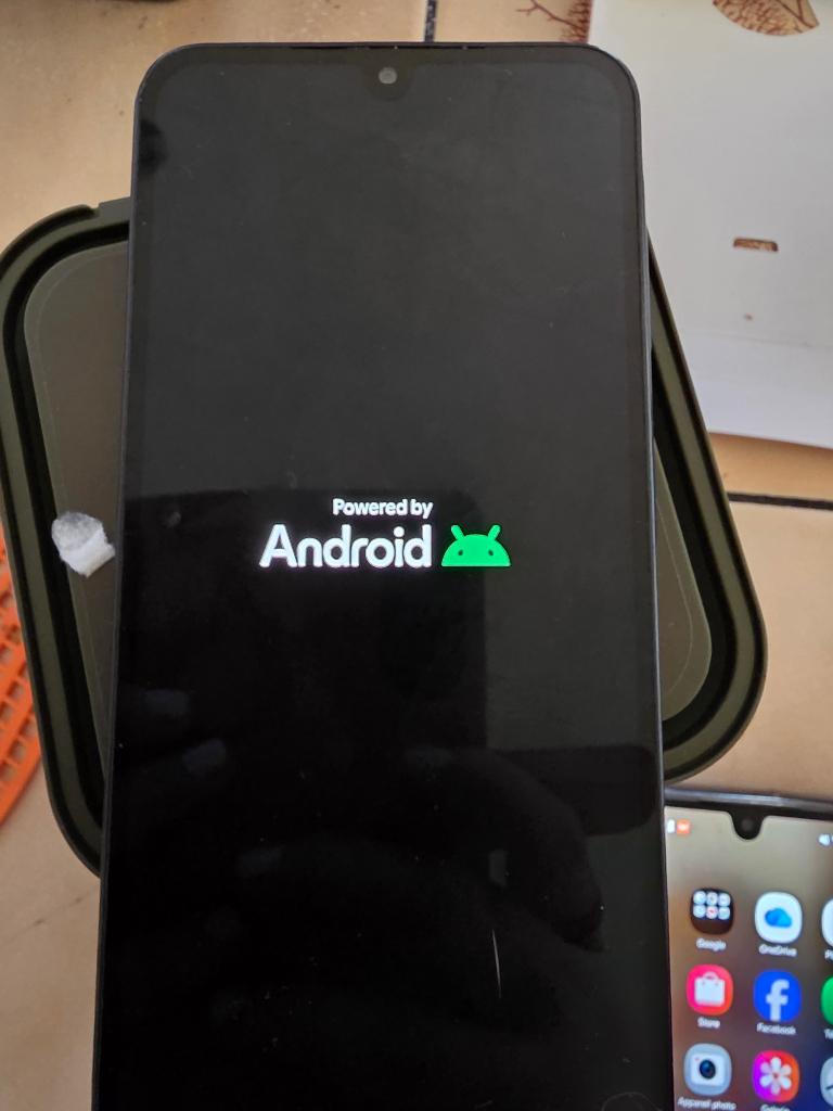 samsung a16 et samsung a26, Télécoms, Moins de 3 mégapixels, Enlèvement, Utilisé, Sans abonnement