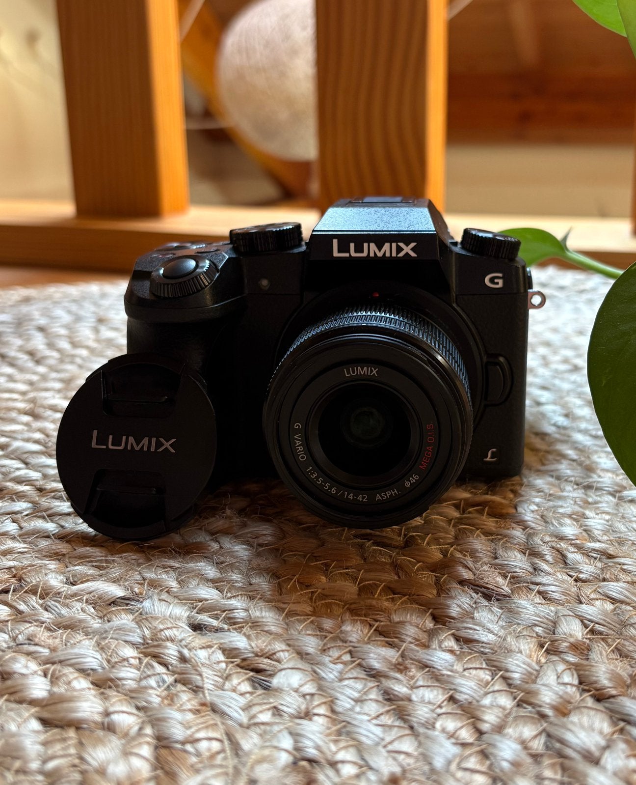 Panasonic Lumix G7K + 14-42mm lens - complete set, Ophalen, Panasonic, Zo goed als nieuw, Zonnekap