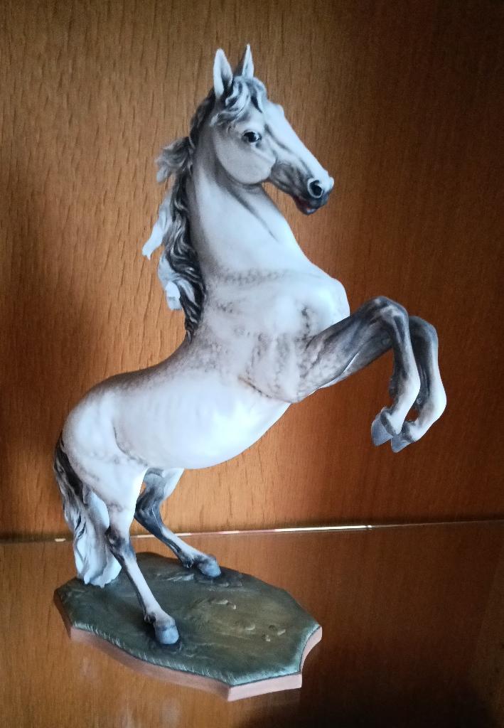 Kaiser "Capitano" porselein Paard - Limited edition, Antiek en Kunst, Ophalen