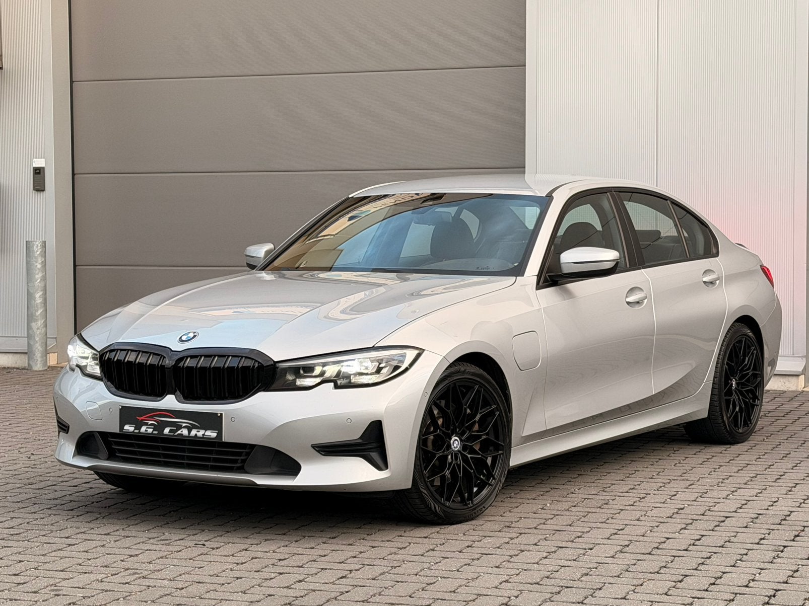 BMW 330e 2019 BENZINE+HYBRIDE 2.0 EURO6B 178.000KM, Auto's, Automaat, Euro 6, Bedrijf, Berline
