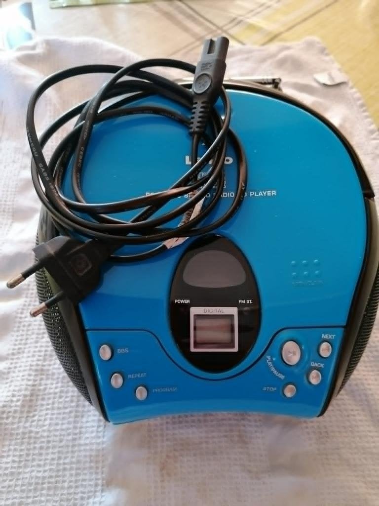 stereo radio cd player, Audio, Tv en Foto, Overige merken, Draagbaar, Ophalen of Verzenden, Zo goed als nieuw