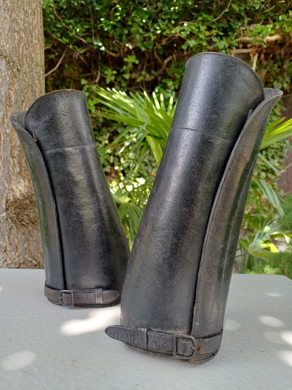 Lederen beenbeschermers WOI - getten, Ophalen of Verzenden, Landmacht, Kleding of Schoenen