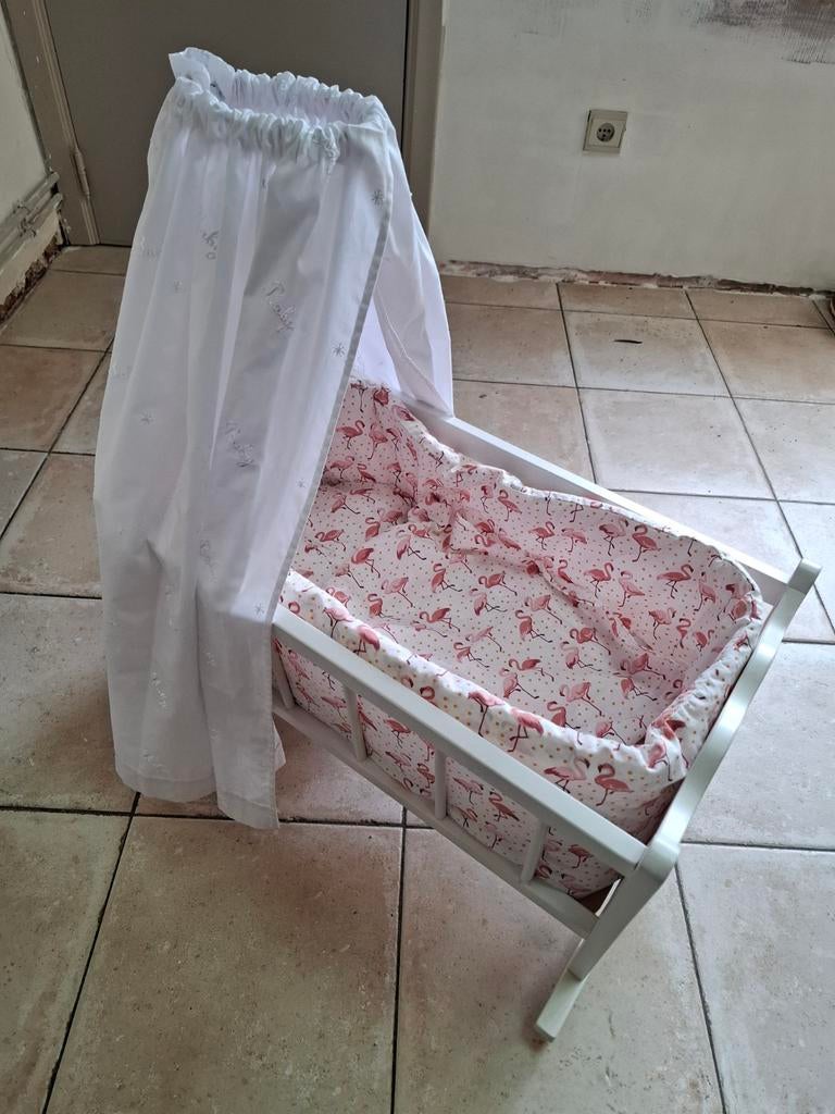 Poppenbedje met bekleding, Kinderen en Baby's, Ophalen