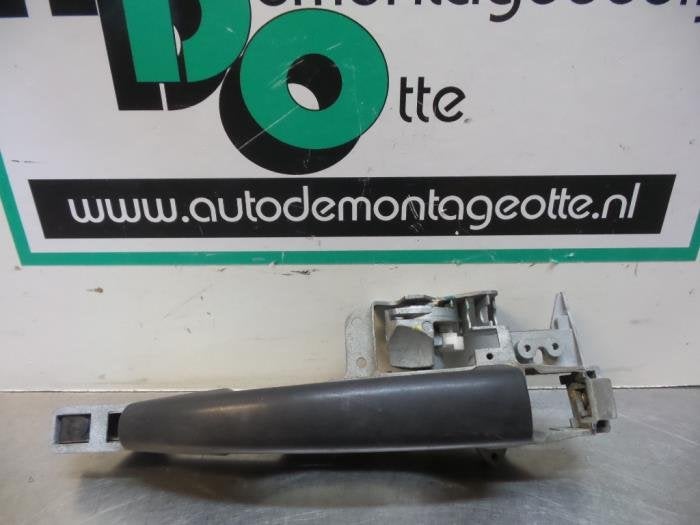 Poignée portière 2portes gauche d'un Citroen C4 (C4 04-), Autos : Pièces & Accessoires, -, Utilisé, -, -