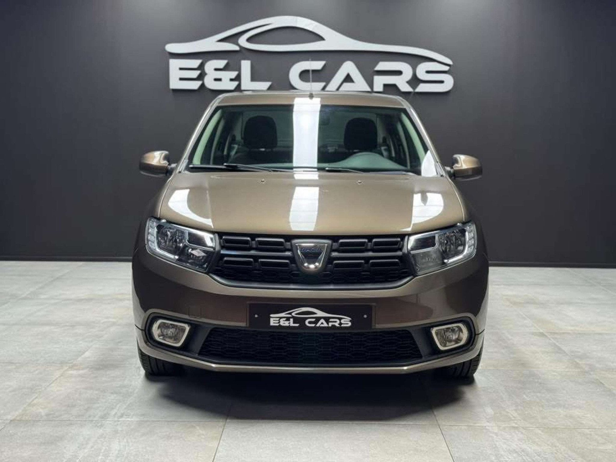 Dacia Logan Logan 1.0i SCe *12 mois de garantie* (bj 2019), Auto's, Dacia, 4 deurs, Stof, Gebruikt, Logan