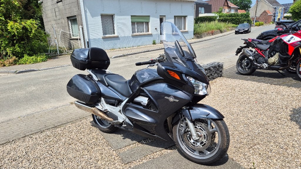 Honda Pan European 1300 BJ 2007, Motoren, 4 cilinders, Motorrijbewijs A, Gebruikt, Particulier