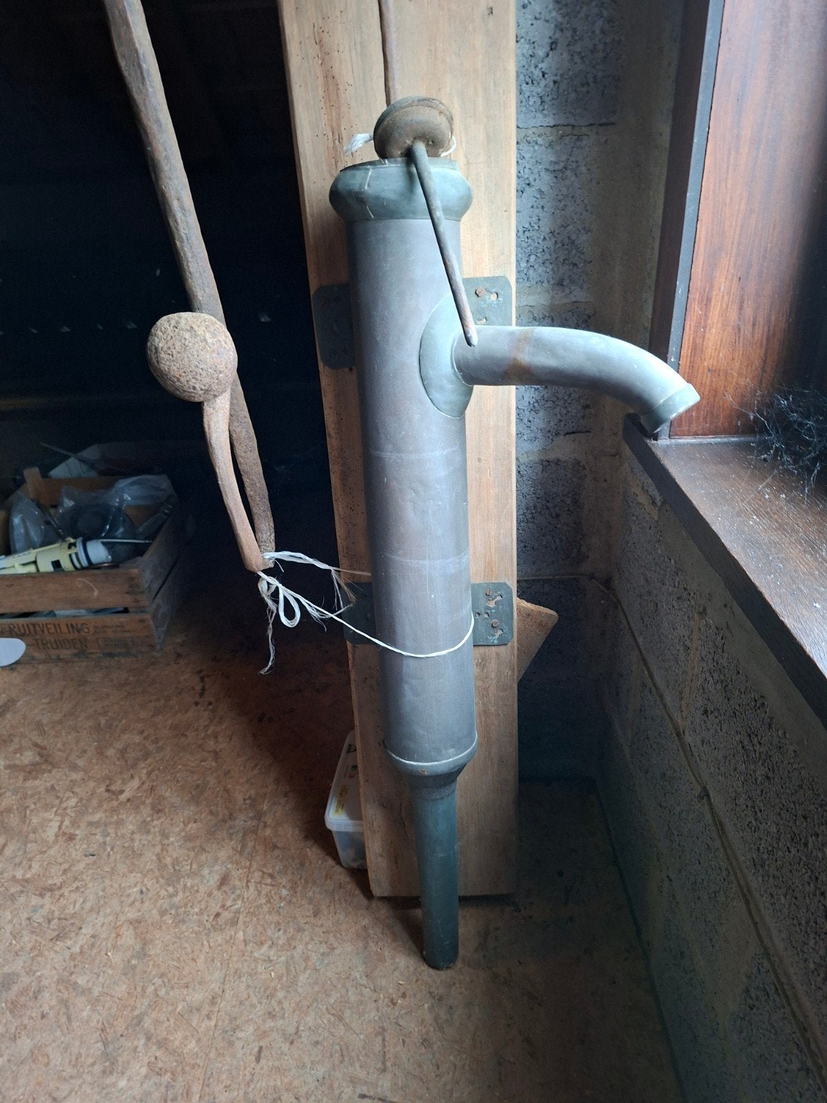 Koperen pomp., Antiek en Kunst, Ophalen