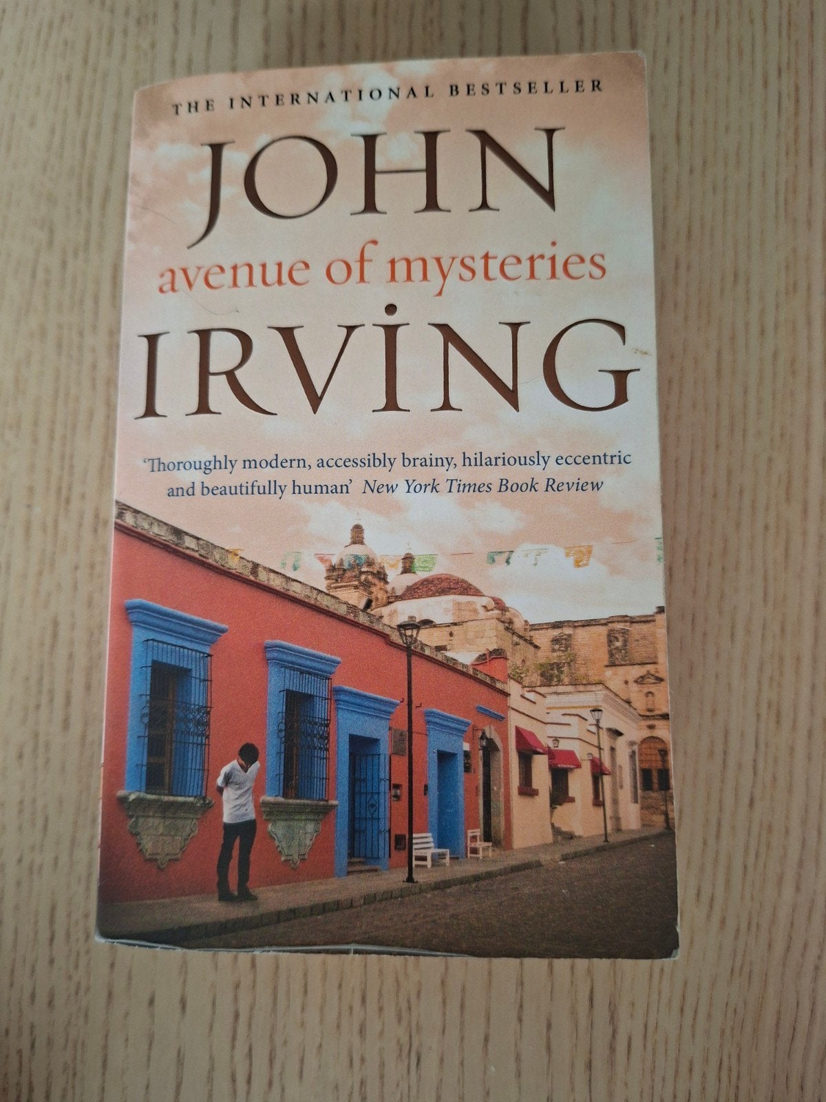 JOHN IRVING - AVENUE OF MYSTERIES, Enlèvement ou Envoi, JOHN IRVING