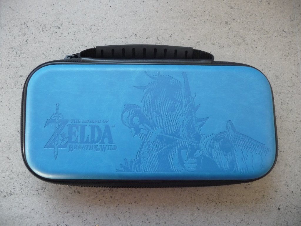 Nintendo Switch travel case Zelda, Enlèvement ou Envoi, Utilisé, Switch, Autres types