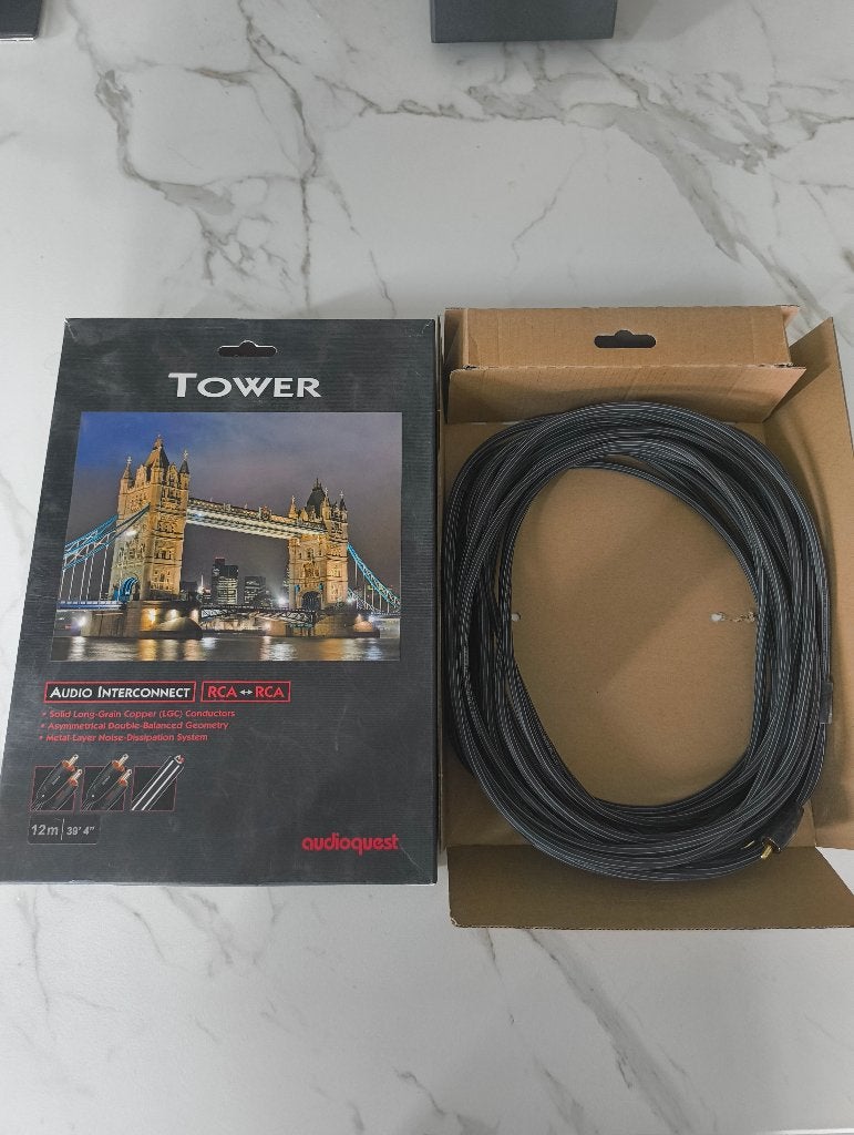 NIEUW: hoogwaardige luidsprekerkabel, Audio, Tv en Foto, Audiokabels en Televisiekabels, Ophalen of Verzenden, Nieuw, 10 meter of meer