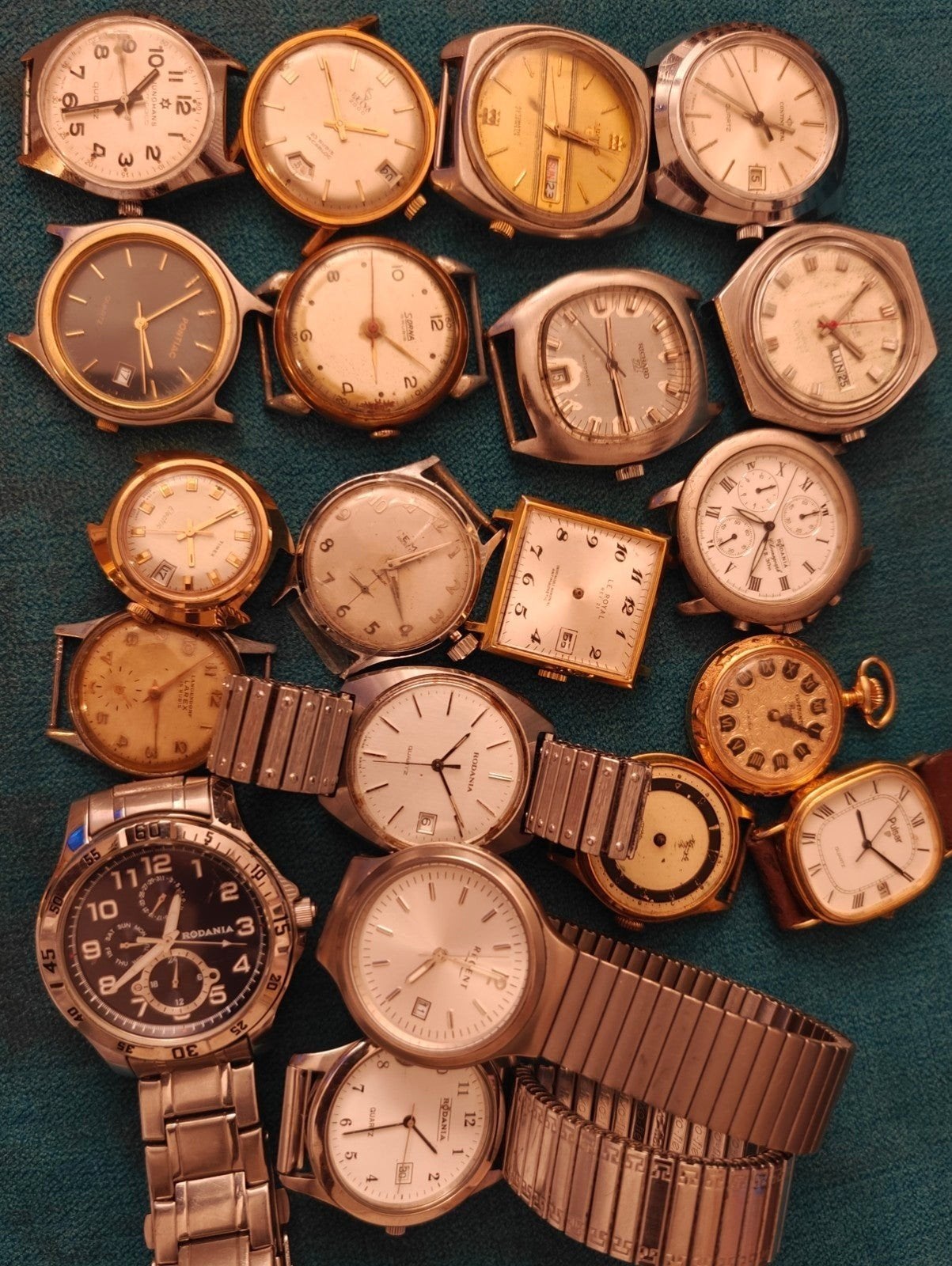 Lot montres vintage