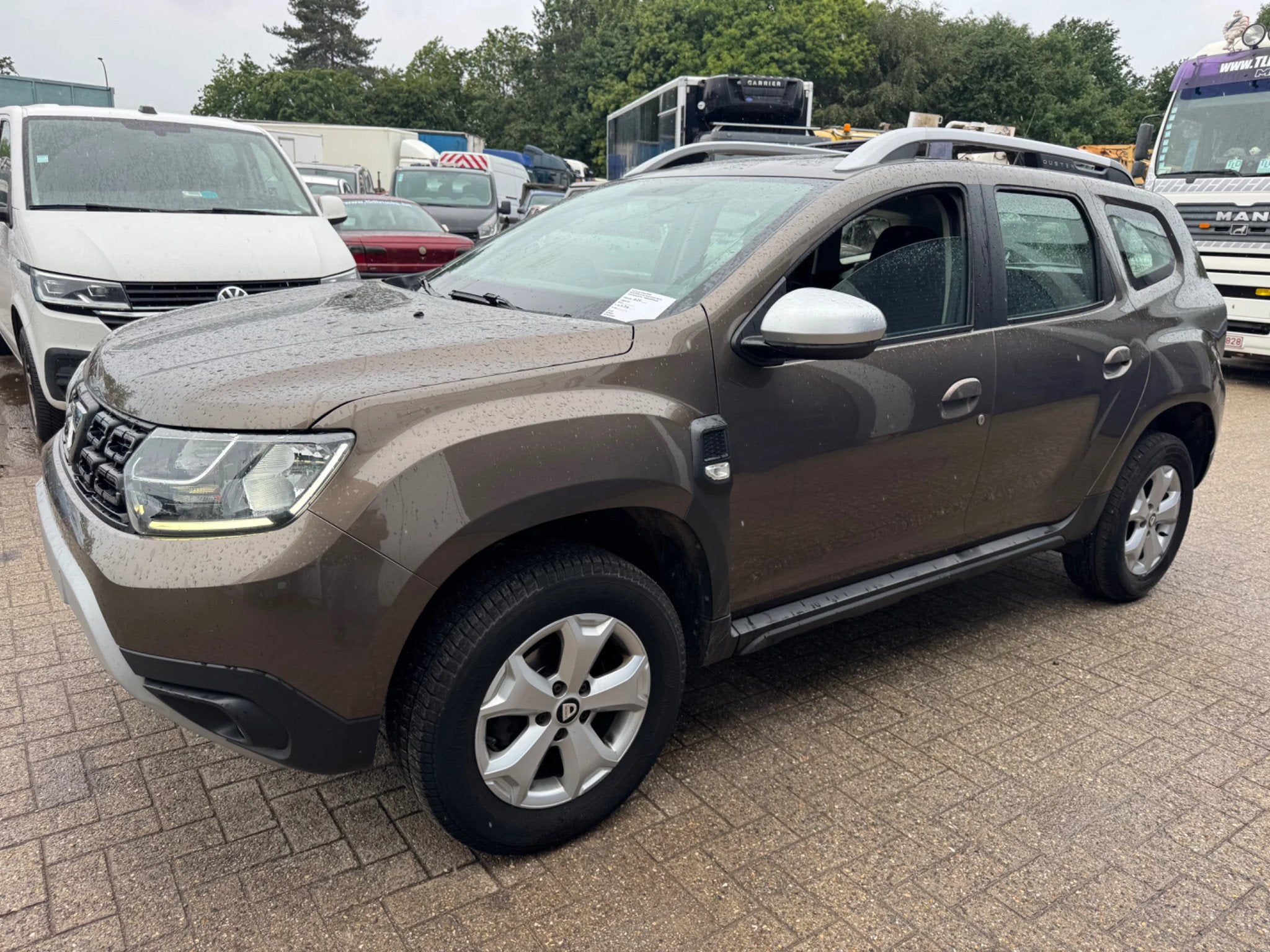Dacia Duster *BELGIAN ORIGINE-EURO 6D-AC* (bj 2019), Auto's, Dacia, Gebruikt, Bedrijf, 5 deurs, https://public.car-pass.be/vhr/e2fd37af-3a42-4596-a5a5-6edbb59ae022
