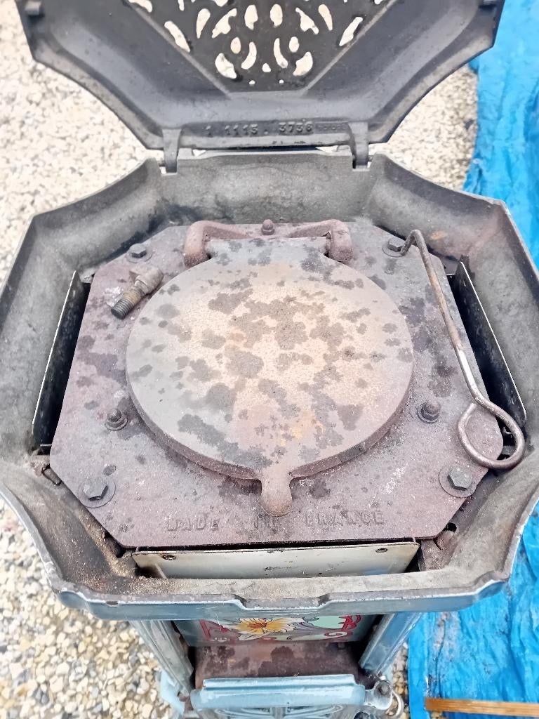 Feu godin, Enlèvement, Utilisé, Autres carburants, Poêle à charbon