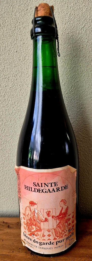 Fles Sainte Hildegaarde bier de Garde br. de Dorignies FR., Verzamelen, Ophalen of Verzenden, Zo goed als nieuw, Flesje(s)