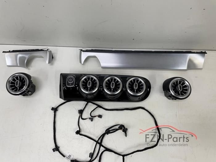 Mercedes-Benz Cla A118 ambient light Luchtroosters Lijst Alu, Ophalen of Verzenden, Gebruikt
