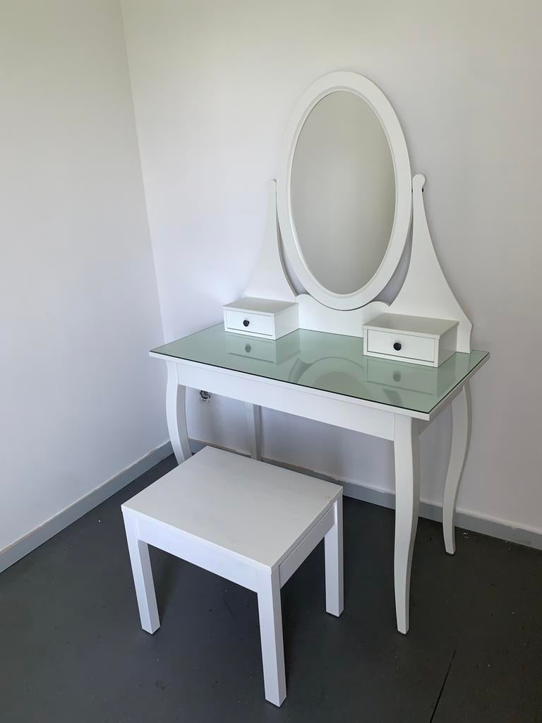 Kaptafel van Hemnes met hemnes bank, Huis en Inrichting, Tafels | Kaptafels, Nieuw, Minder dan 100 cm, 50 tot 100 cm, Hout, Ophalen